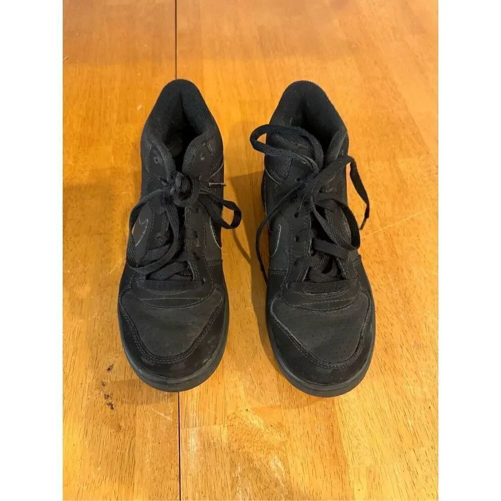 Nike Court Borough Mid "Triple Black" Sneakers Shoes Youth Size 5